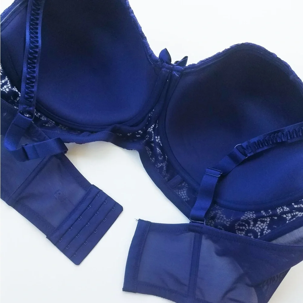 Adore me Luxurious Blue Lace Bra with Underwire - Picture 3 of 9